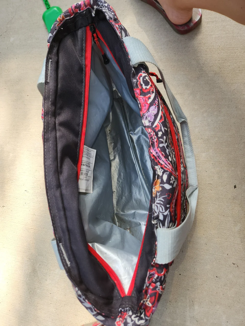 Coleman insulated tote